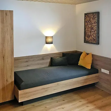 Flat Lechenhof, *